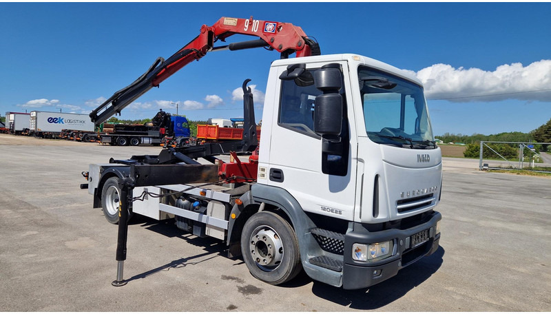 Iveco Eurocargo 120E25 4X2 HMF910 - Гаковий мультиліфт вантажівка, Вантажівка з маніпулятором: фото 2 Iveco Eurocargo 120E25 4X2 HMF910 - Гаковий мультиліфт вантажівка, Вантажівка з маніпулятором: фото 2