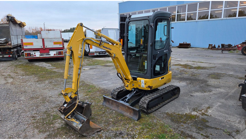 Komatsu PC14R - Міні-екскаватор: фото 1 Komatsu PC14R - Міні-екскаватор: фото 1