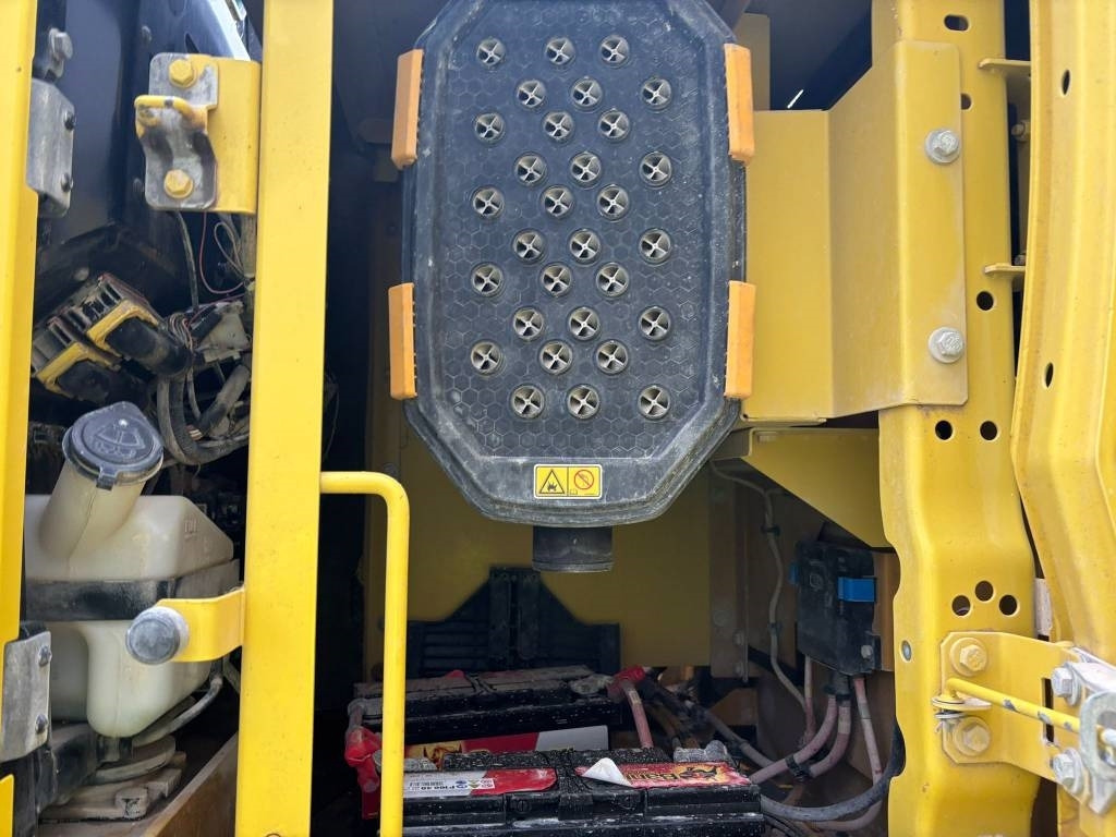 Гусеничний екскаватор CAT 336 (New Undercarriage): фото 20