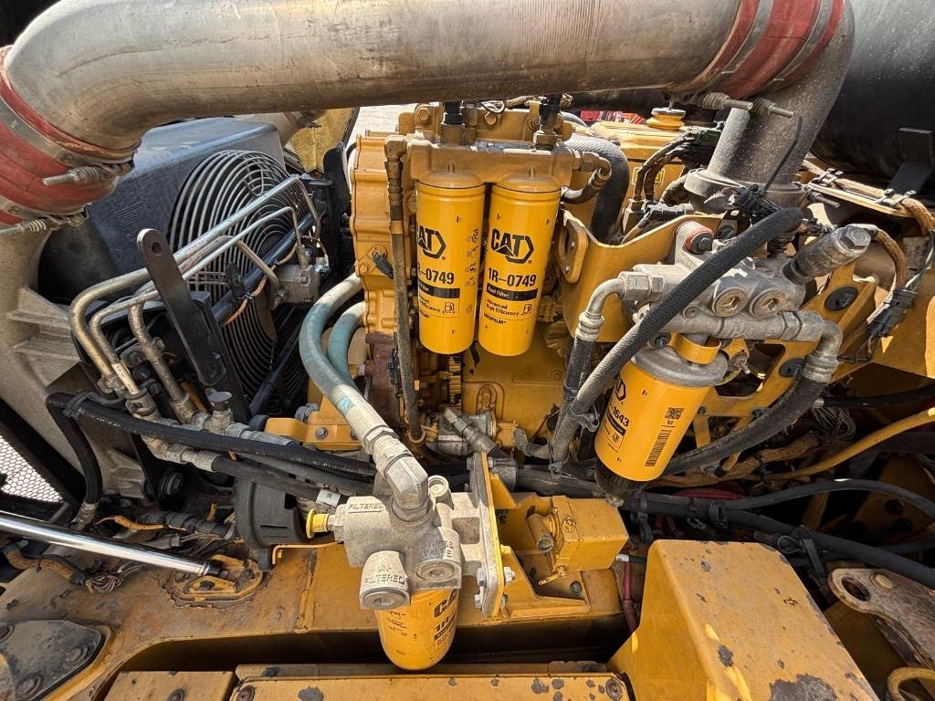 Шарнірний самоскид CAT 745 C: фото 14