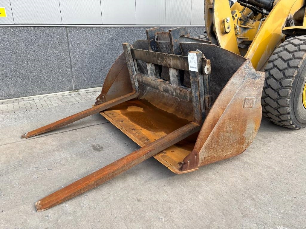 CAT 938 M (Under Preparation / Bucket + Forks) - Колісний навантажувач: фото 2 CAT 938 M (Under Preparation / Bucket + Forks) - Колісний навантажувач: фото 2