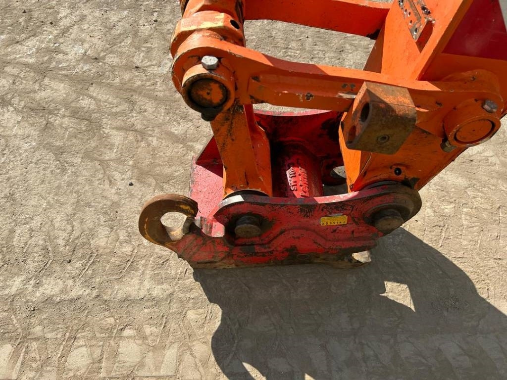 Колісний екскаватор Hitachi ZX 140 W-5B: фото 15