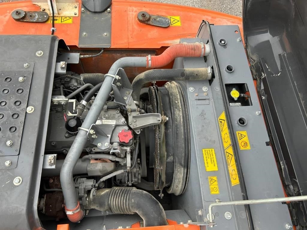 Колісний екскаватор Hitachi ZX220W-5B: фото 18