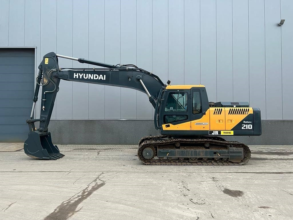 Hyundai R 210 - Гусеничний екскаватор: фото 1 Hyundai R 210 - Гусеничний екскаватор: фото 1