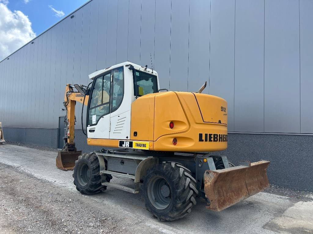 Liebherr A 912 Compact (2 Buckets) - Колісний екскаватор: фото 3 Liebherr A 912 Compact (2 Buckets) - Колісний екскаватор: фото 3