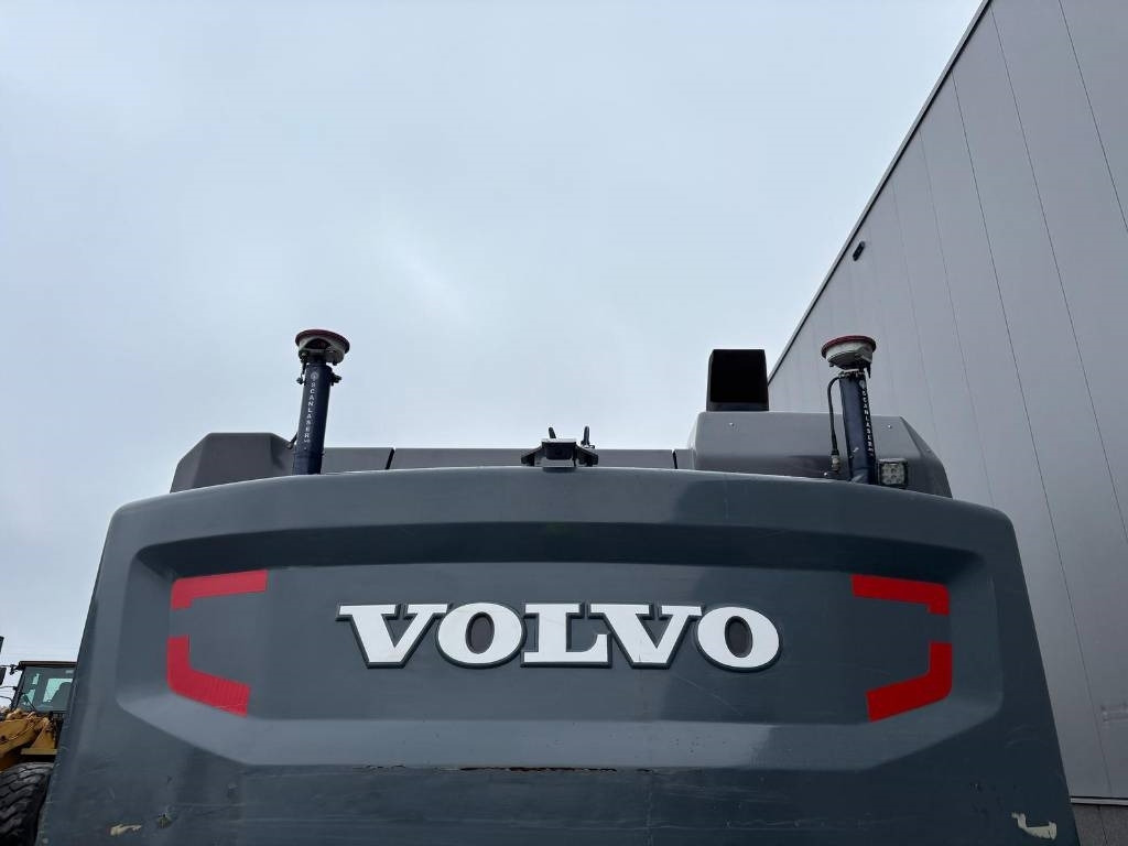 Volvo EC 380 EL (Leica 3D system) - Гусеничний екскаватор: фото 4 Volvo EC 380 EL (Leica 3D system) - Гусеничний екскаватор: фото 4