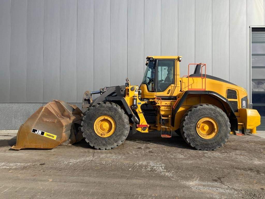 Volvo L 260 H (CDC + BSS) - Колісний навантажувач: фото 1 Volvo L 260 H (CDC + BSS) - Колісний навантажувач: фото 1
