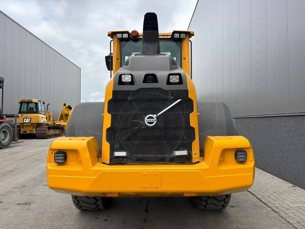 Volvo L 90 H (High tip + New tires) - Колісний навантажувач: фото 4 Volvo L 90 H (High tip + New tires) - Колісний навантажувач: фото 4