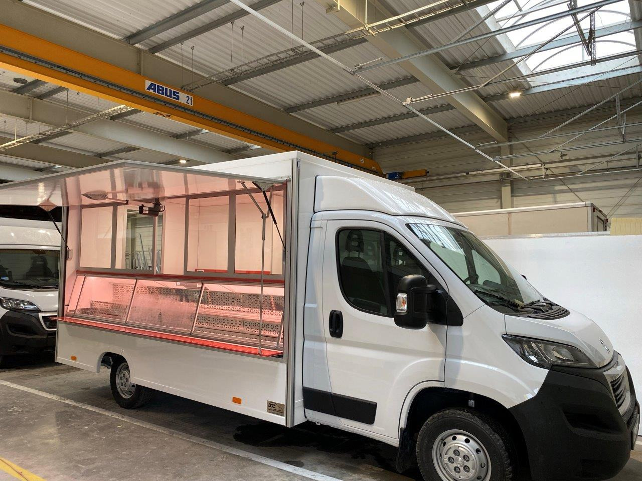 Новий Торговий вантажівка Для транспортування харчових продукті BCC POLSKA - FOOD TRUCK - MOBILNY SKLEP MIĘSNY PEUGEOT BOXER: фото 9