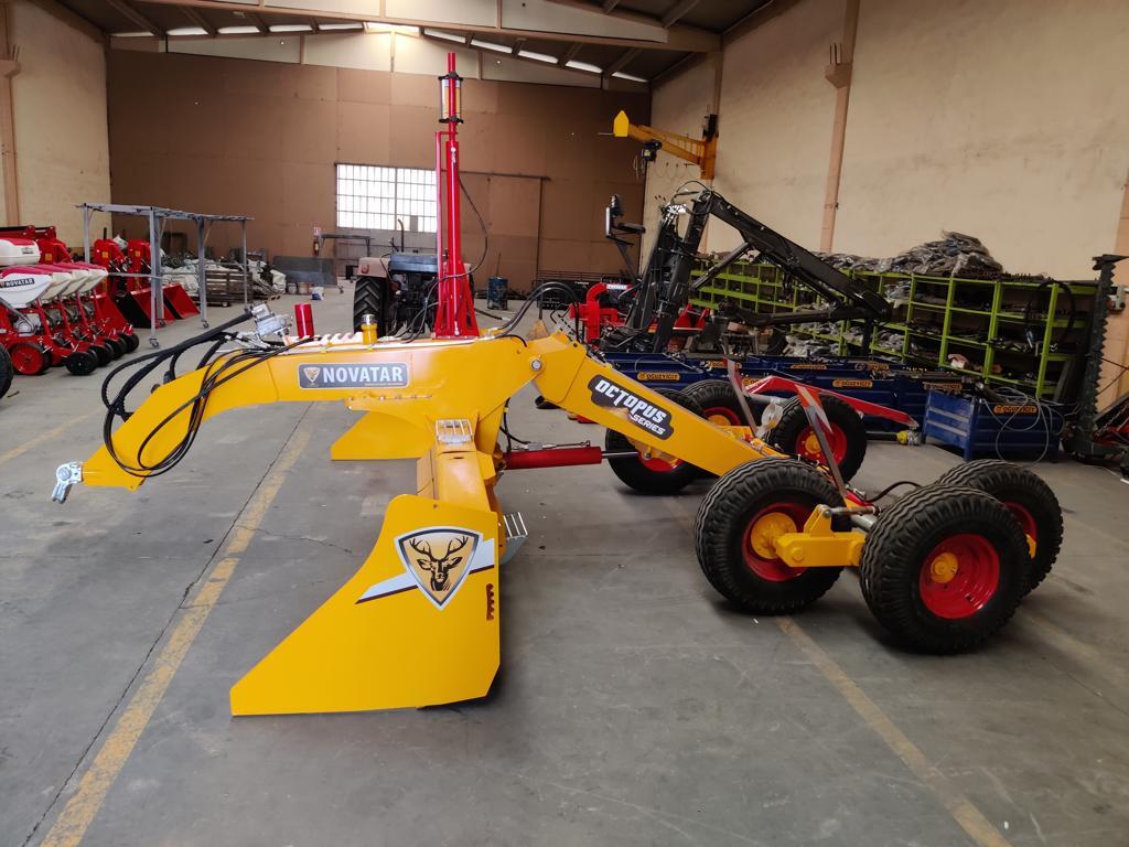 Novatar Laser Controlled Land Leveler - Техніка для обробки ґрунту: фото 5 Novatar Laser Controlled Land Leveler - Техніка для обробки ґрунту: фото 5