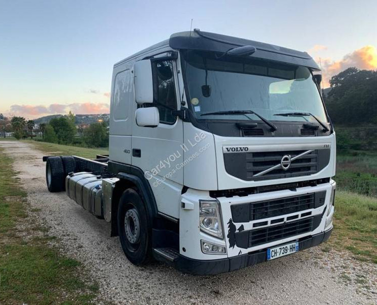 Volvo FM 460 - Вантажівка шасі: фото 1 Volvo FM 460 - Вантажівка шасі: фото 1