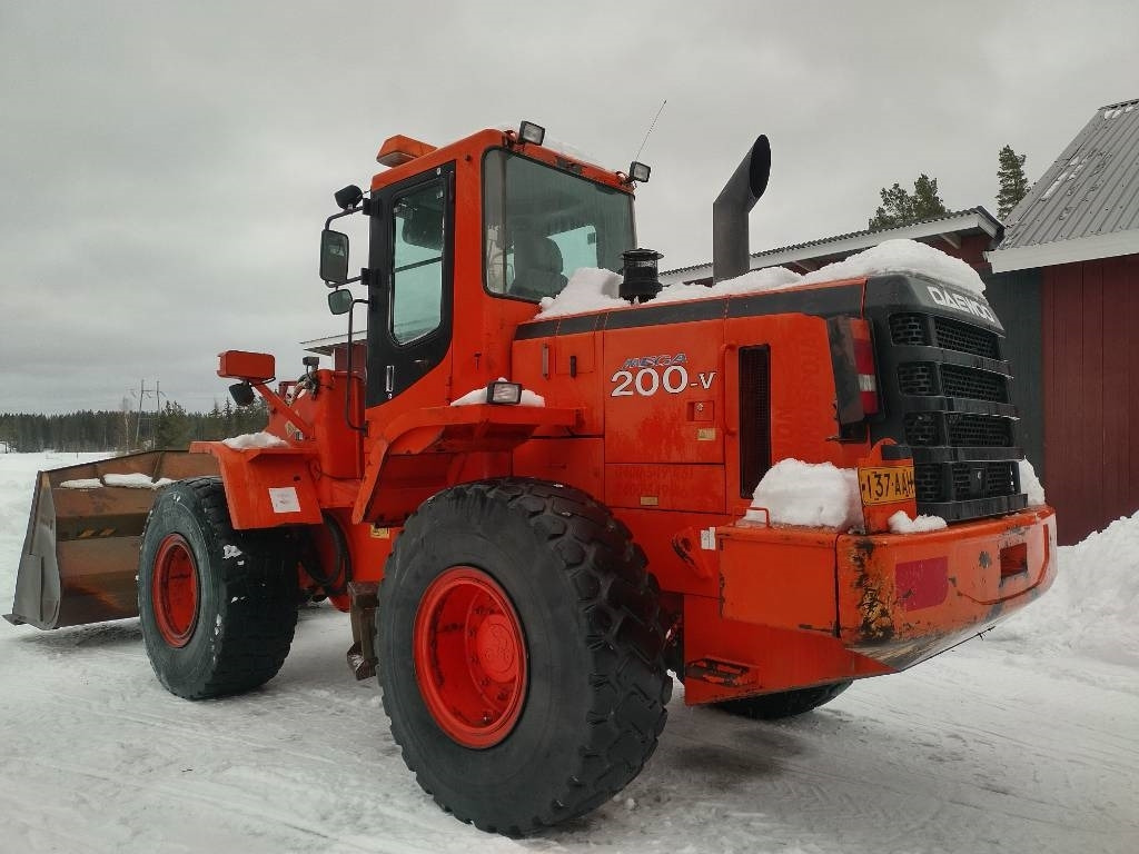 Daewoo 200-V Mega - Колісний навантажувач: фото 4 Daewoo 200-V Mega - Колісний навантажувач: фото 4