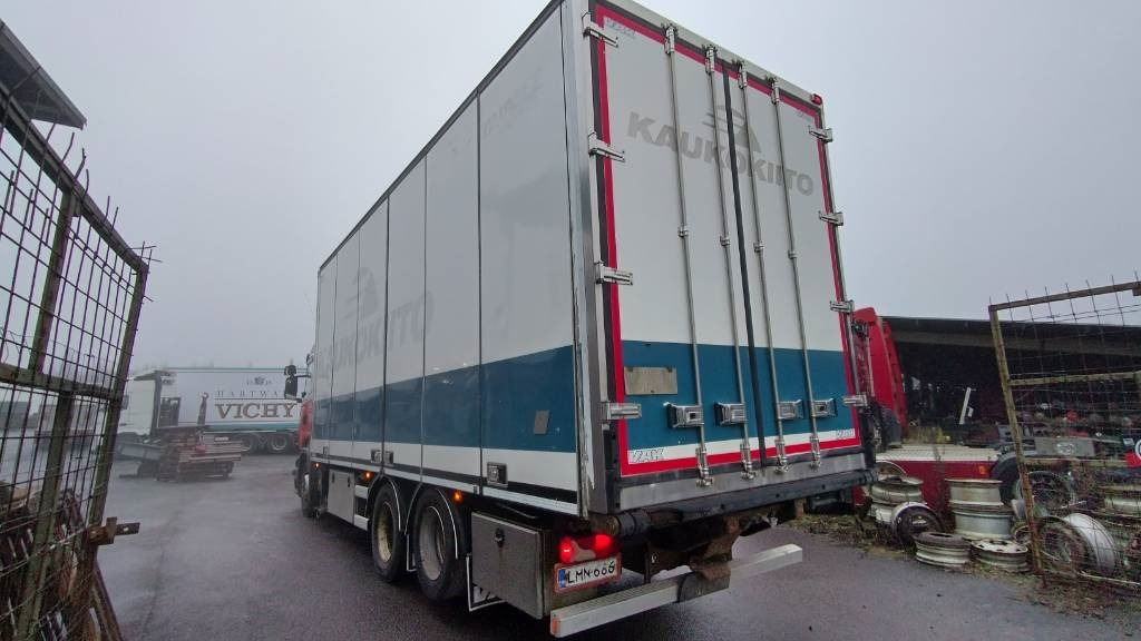 Scania R520 6x2 kokosivuauk kori, thermoking kone - Рефрижератор вантажівка: фото 4 Scania R520 6x2 kokosivuauk kori, thermoking kone - Рефрижератор вантажівка: фото 4