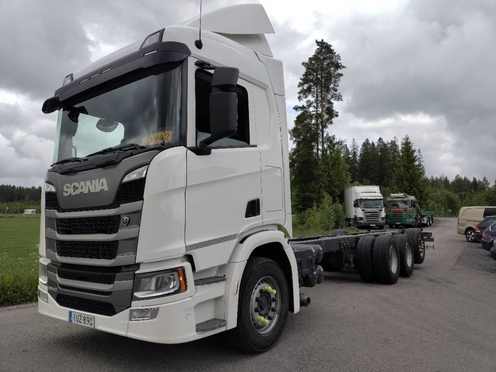 Scania R540 8x4 pitkä alusta runko 9,6m - Вантажівка шасі: фото 2 Scania R540 8x4 pitkä alusta runko 9,6m - Вантажівка шасі: фото 2