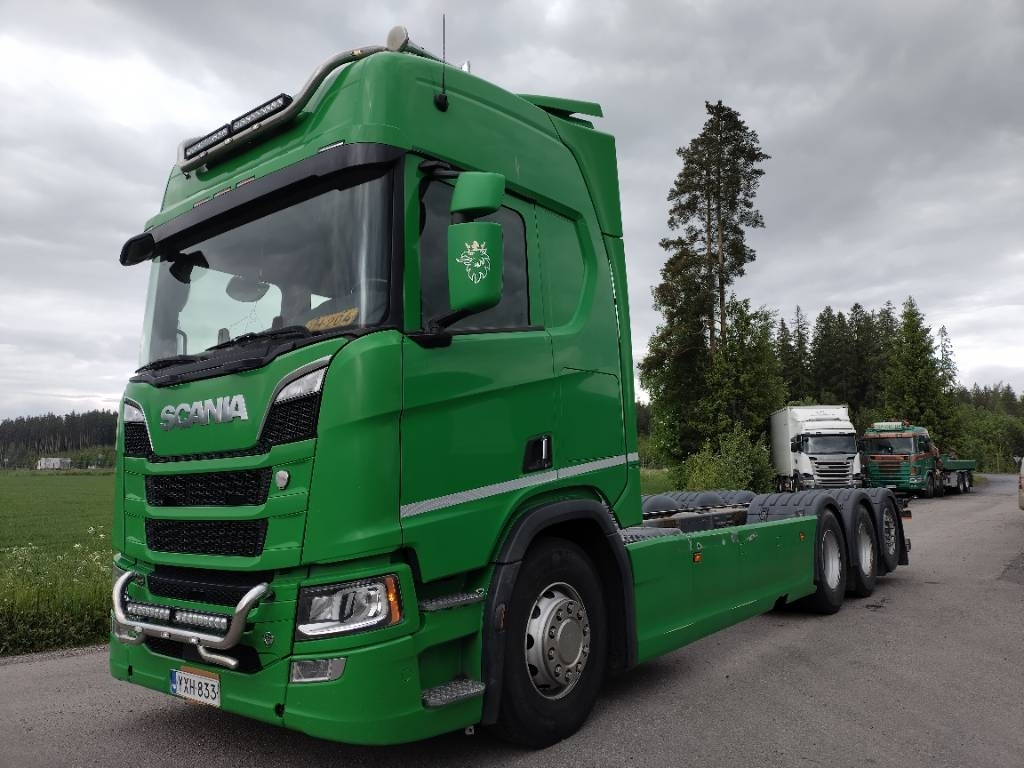 Scania R580 8x4 alusta 710tkm!! - Вантажівка шасі: фото 1 Scania R580 8x4 alusta 710tkm!! - Вантажівка шасі: фото 1