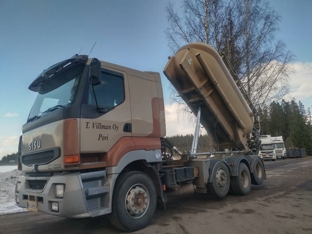 Sisu E14 8x2 kippipainepytty+kompura - Вантажівка цистерна: фото 1 Sisu E14 8x2 kippipainepytty+kompura - Вантажівка цистерна: фото 1