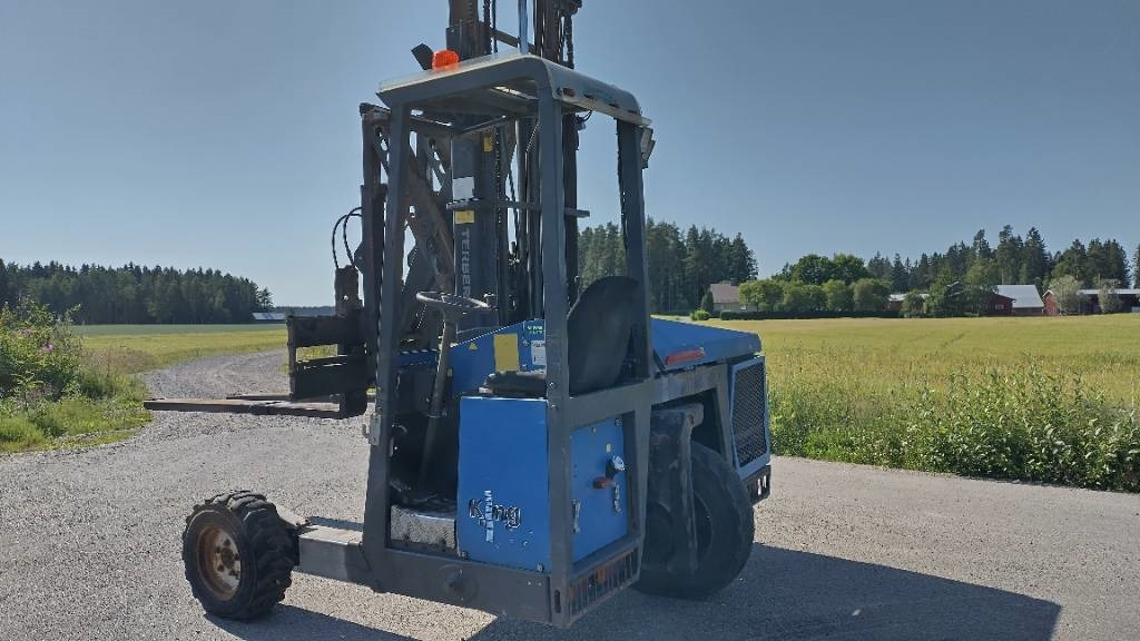 Terberg Kinglifter perätrukki - Мобільний вилковий навантажувач: фото 1 Terberg Kinglifter perätrukki - Мобільний вилковий навантажувач: фото 1