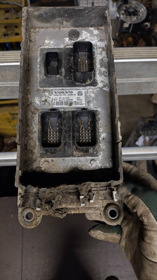 Volvo CCIOM - Електрична система в категорії Вантажівки: фото 2 Volvo CCIOM - Електрична система в категорії Вантажівки: фото 2