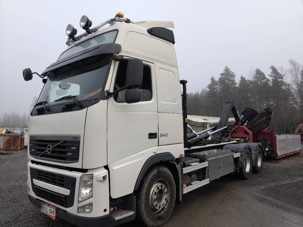 Volvo FH13 6x4 multilift koukku laite - Гаковий мультиліфт вантажівка: фото 1 Volvo FH13 6x4 multilift koukku laite - Гаковий мультиліфт вантажівка: фото 1