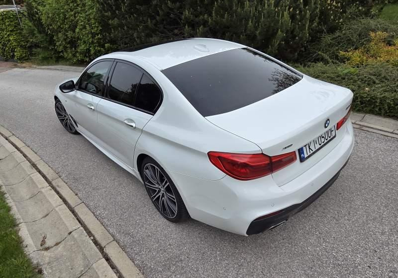 Inna BMW 530 D SERIA 5 XDRIVE M SPORT - Седан: фото 4 Inna BMW 530 D SERIA 5 XDRIVE M SPORT - Седан: фото 4