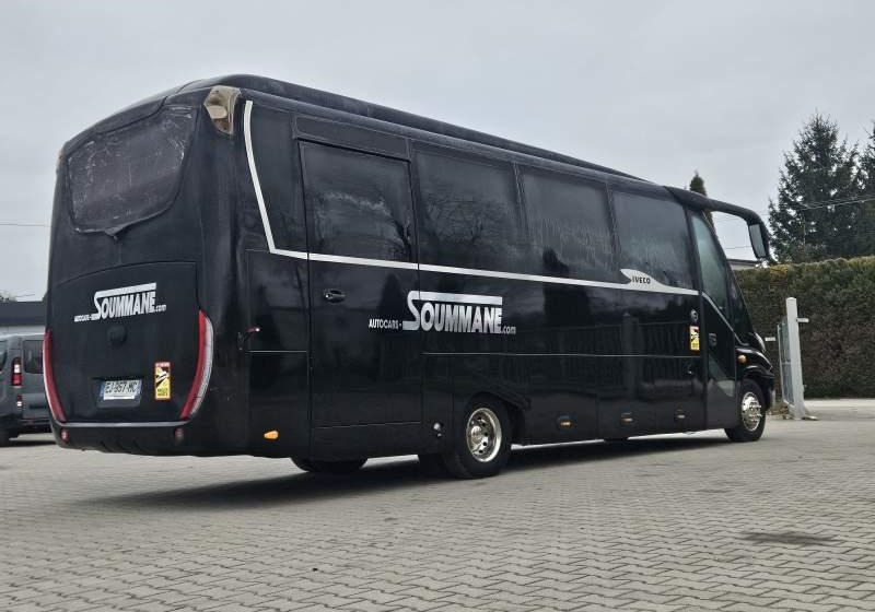 Iveco 70C17 ERENER / SPROWADZONY / PANORAMA / USB - Туристичний автобус: фото 3 Iveco 70C17 ERENER / SPROWADZONY / PANORAMA / USB - Туристичний автобус: фото 3