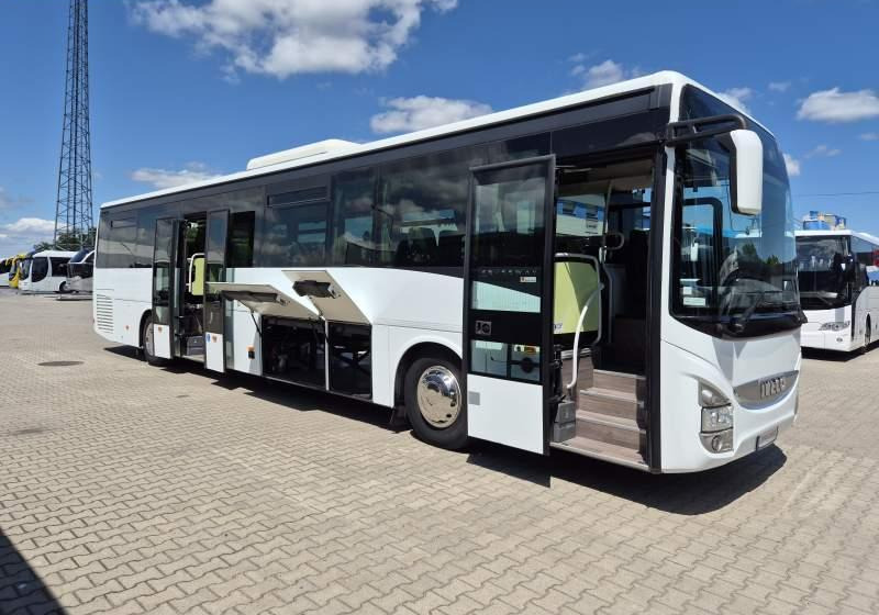 Приміський автобус Iveco CROSSWAY / SPROWADZONY / EURO 6 / KLIMA: фото 13