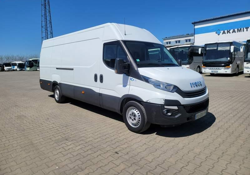 Iveco DAILY 35-140 / SPROWADZONY Z FRANCJI / TEMPOMAT - Суцільнометалевий фургон: фото 4 Iveco DAILY 35-140 / SPROWADZONY Z FRANCJI / TEMPOMAT - Суцільнометалевий фургон: фото 4