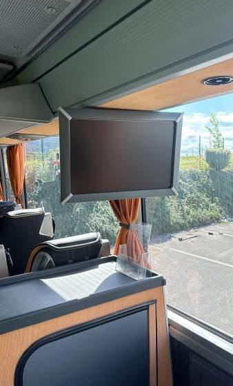Mercedes-Benz TOURISMO 17 RHD / SPROWADZONY/ 14 METRÓW - Туристичний автобус: фото 5 Mercedes-Benz TOURISMO 17 RHD / SPROWADZONY/ 14 METRÓW - Туристичний автобус: фото 5