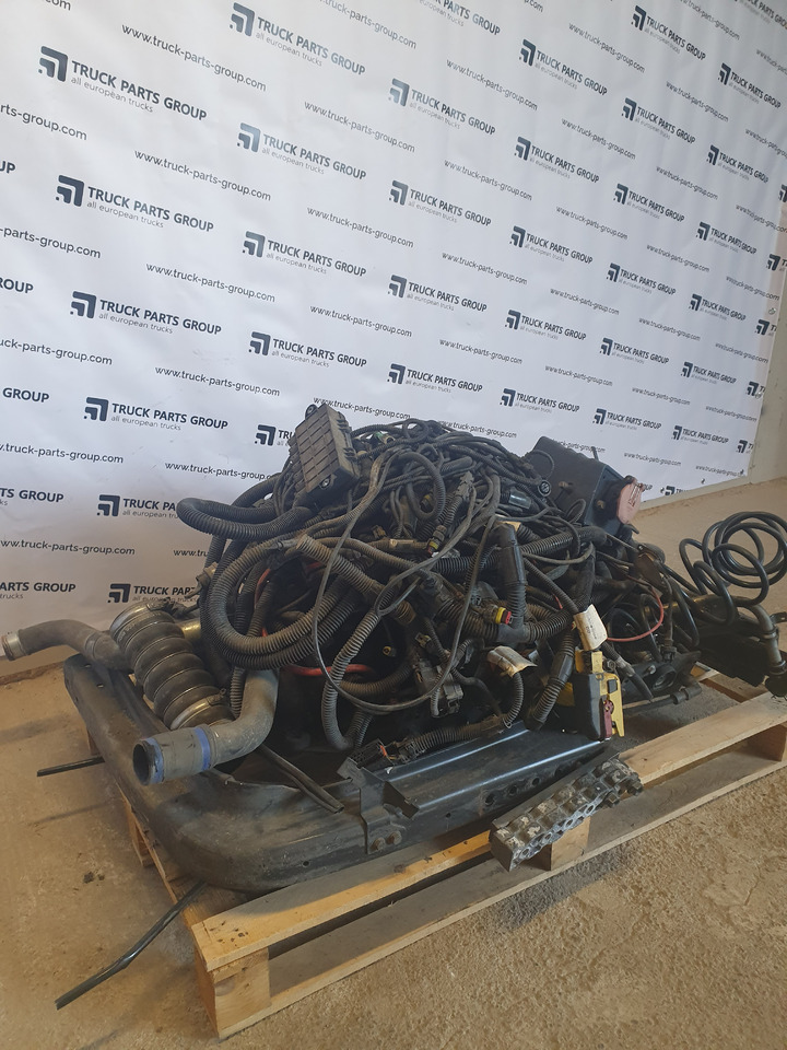 IVECO IVECO STRALIS EURO6 complete wiring harness, engine wiring, cab wiring, wiring set, frame wiring, cables 5801679758, 5801801250, 5801692062, 5801725016, 5801418770, 5801270108, 41246407, 41242608, 412 - Кабелі/ Дроти в категорії Вантажівки: фото 3 IVECO IVECO STRALIS EURO6 complete wiring harness, engine wiring, cab wiring, wiring set, frame wiring, cables 5801679758, 5801801250, 5801692062, 5801725016, 5801418770, 5801270108, 41246407, 41242608, 412 - Кабелі/ Дроти в категорії Вантажівки: фото 3