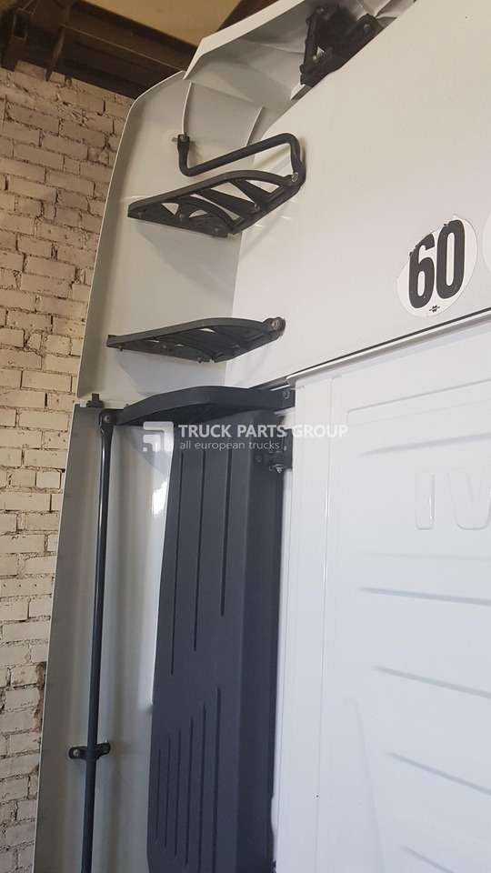 IVECO IVECO STRALIS EURO6 emission HI-WAY cab aerodynamic spoilers, air deflectors, full set. left + right + top roof 5801775188, 5801679706, 5801672864, 5801671525, 5801679762, 504153462, 5801775205, 50415 - Аеродинаміка/ Спойлери в категорії Вантажівки: фото 2 IVECO IVECO STRALIS EURO6 emission HI-WAY cab aerodynamic spoilers, air deflectors, full set. left + right + top roof 5801775188, 5801679706, 5801672864, 5801671525, 5801679762, 504153462, 5801775205, 50415 - Аеродинаміка/ Спойлери в категорії Вантажівки: фото 2