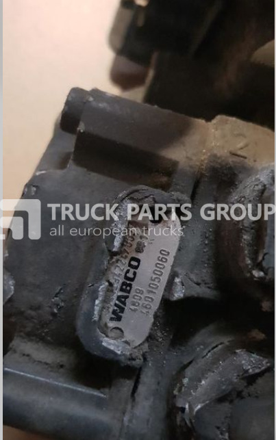 MERCEDES-BENZ Actros Axor MP2, MP3, EURO3, EURO5, axle gear modulator, rear ax crane - Гальмівний клапан в категорії Вантажівки: фото 5 MERCEDES-BENZ Actros Axor MP2, MP3, EURO3, EURO5, axle gear modulator, rear ax crane - Гальмівний клапан в категорії Вантажівки: фото 5