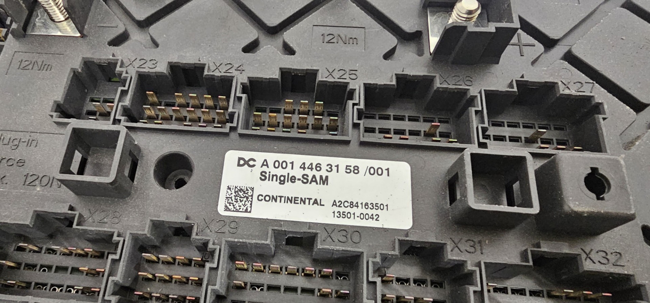 Mercedes Benz Actros MP4, EURO6 Grundmodul, fuse box, relay box, SAM cabin, SAM chassis - Запобіжник в категорії Вантажівки: фото 5 Mercedes Benz Actros MP4, EURO6 Grundmodul, fuse box, relay box, SAM cabin, SAM chassis - Запобіжник в категорії Вантажівки: фото 5