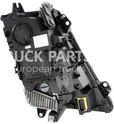 VOLVO FH4 FH2 FH16 EURO6 headlight 21608660, 21608661, 22239223, 9832285, 22239225 - Передня фара в категорії Вантажівки: фото 3 VOLVO FH4 FH2 FH16 EURO6 headlight 21608660, 21608661, 22239223, 9832285, 22239225 - Передня фара в категорії Вантажівки: фото 3