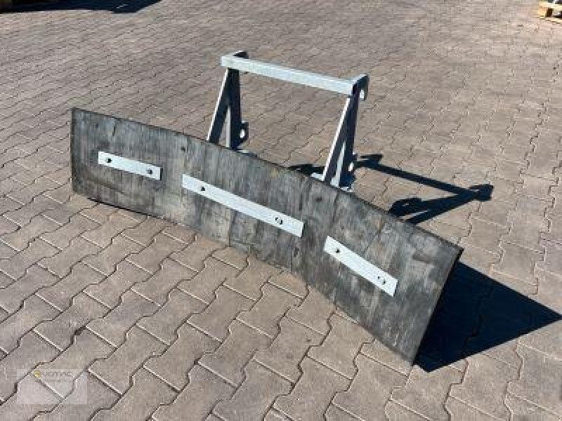 Vemac Gummischieber 170 Weidemann Kramer Wacker Hoflader Futterschieber - Відвал в категорії Сільськогосподарська техніка: фото 1 Vemac Gummischieber 170 Weidemann Kramer Wacker Hoflader Futterschieber - Відвал в категорії Сільськогосподарська техніка: фото 1