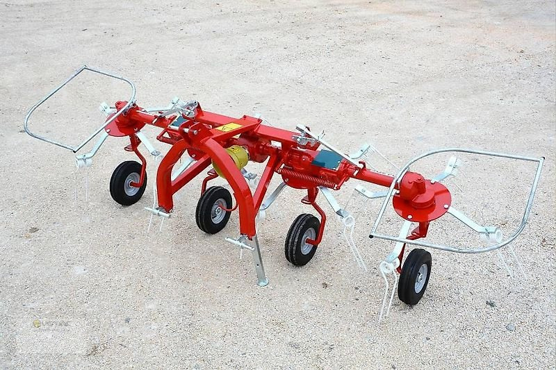 Vemac Heuwender 290 Daros 4GS Kreiselheuwender Kreiselwender NEU - Сіноворушилка: фото 3 Vemac Heuwender 290 Daros 4GS Kreiselheuwender Kreiselwender NEU - Сіноворушилка: фото 3