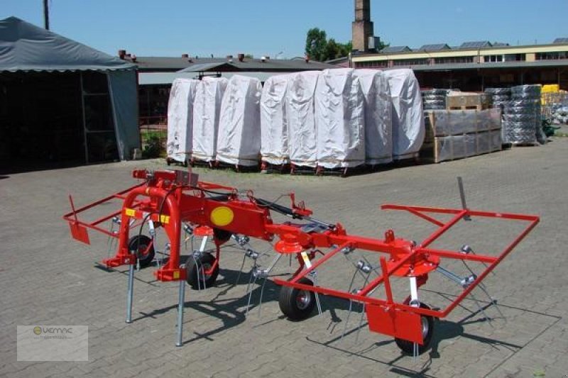 Vemac Heuwender Kreiselwender Kreiselheuwender Neu 5,2m - Сіноворушилка: фото 1 Vemac Heuwender Kreiselwender Kreiselheuwender Neu 5,2m - Сіноворушилка: фото 1