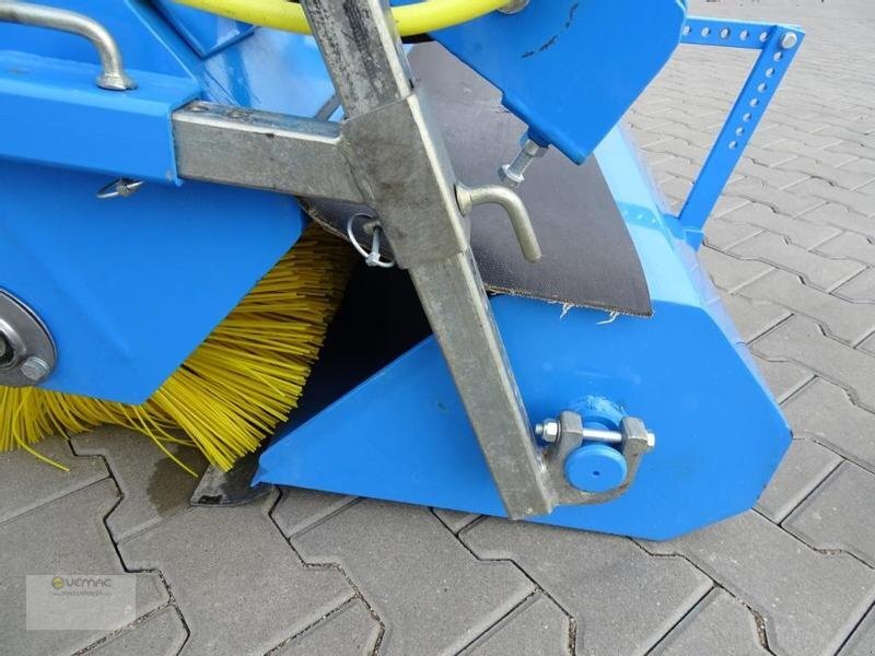 Vemac Kehrmaschine 150 180 230 250 280 Kehrbürste Kehrbesen Traktor NEU - Щітка дорожня: фото 5 Vemac Kehrmaschine 150 180 230 250 280 Kehrbürste Kehrbesen Traktor NEU - Щітка дорожня: фото 5