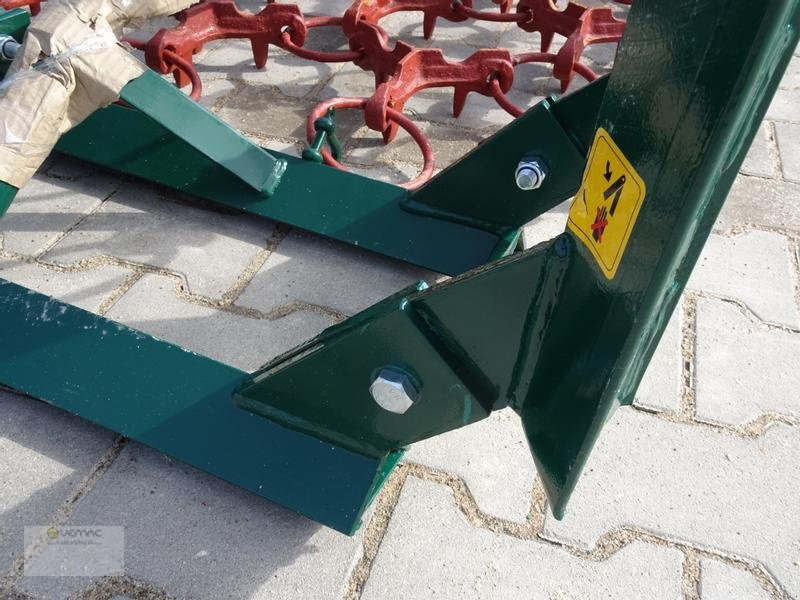 Новий Луговa борона Vemac Wiesenschleppe Wiesenstriegel Striegel 5m hydraulisch NEU: фото 13 Новий Луговa борона Vemac Wiesenschleppe Wiesenstriegel Striegel 5m hydraulisch NEU: фото 13