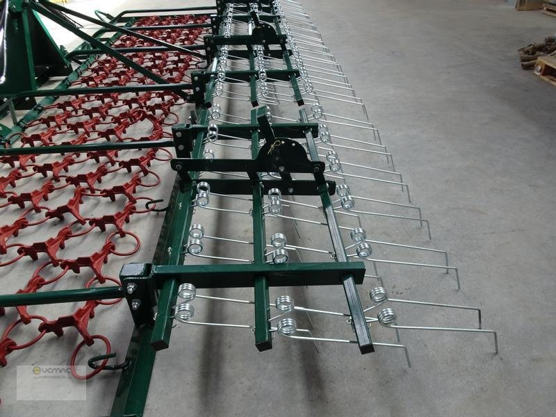 Новий Луговa борона Vemac Wiesenschleppe Wiesenstriegel Striegel 5m hydraulisch NEU: фото 6 Новий Луговa борона Vemac Wiesenschleppe Wiesenstriegel Striegel 5m hydraulisch NEU: фото 6