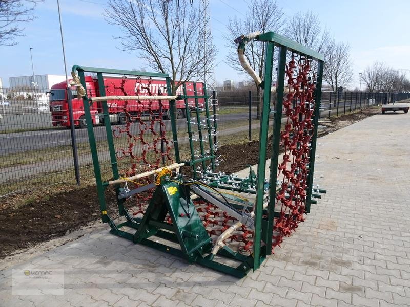 Новий Луговa борона Vemac Wiesenschleppe Wiesenstriegel Striegel 5m hydraulisch NEU: фото 8 Новий Луговa борона Vemac Wiesenschleppe Wiesenstriegel Striegel 5m hydraulisch NEU: фото 8