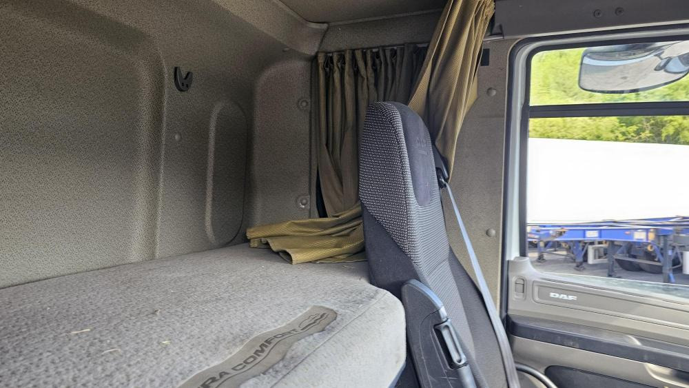 Daf 75 310 - Бортова вантажівка/ Платформа: фото 4 Daf 75 310 - Бортова вантажівка/ Платформа: фото 4