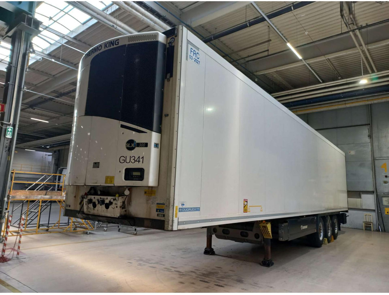 2018 Krone Double Deck Cool Liner FP 45 ThermoKing SLXi 300 - Рефрижератор напівпричіп: фото 4 2018 Krone Double Deck Cool Liner FP 45 ThermoKing SLXi 300 - Рефрижератор напівпричіп: фото 4