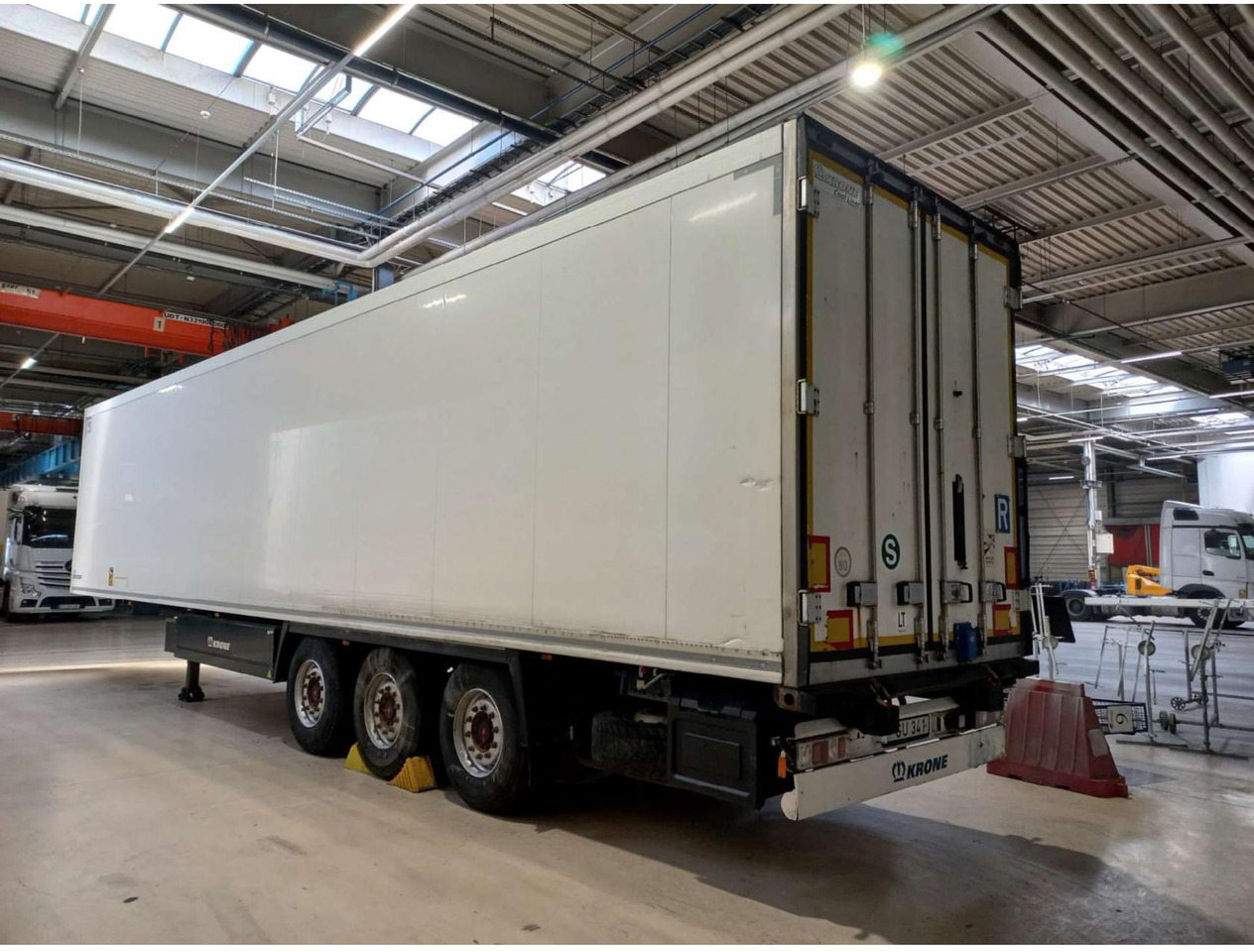 2018 Krone Double Deck Cool Liner FP 45 ThermoKing SLXi 300 - Рефрижератор напівпричіп: фото 2 2018 Krone Double Deck Cool Liner FP 45 ThermoKing SLXi 300 - Рефрижератор напівпричіп: фото 2