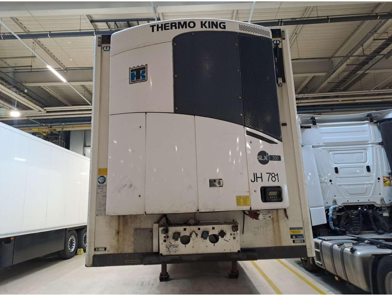 2018 Krone SDR Double Deck Cool Liner FP45 ThermoKing SLXi 300 Lifting Axle - Рефрижератор напівпричіп: фото 1 2018 Krone SDR Double Deck Cool Liner FP45 ThermoKing SLXi 300 Lifting Axle - Рефрижератор напівпричіп: фото 1