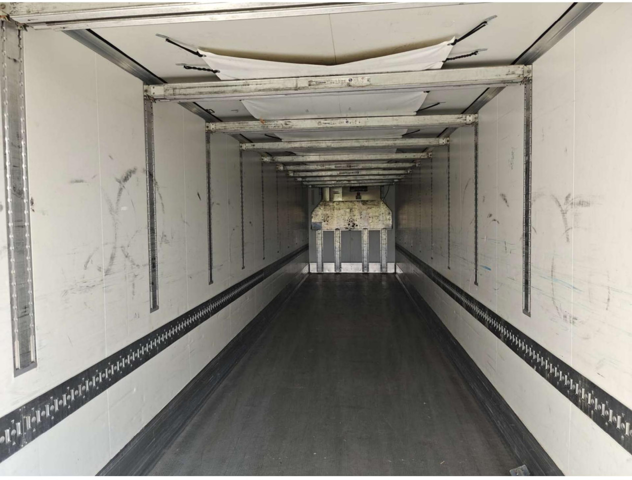 2018 Krone SDR Double Deck Cool Liner FP45 ThermoKing SLXi 300 Lifting Axle - Рефрижератор напівпричіп: фото 4 2018 Krone SDR Double Deck Cool Liner FP45 ThermoKing SLXi 300 Lifting Axle - Рефрижератор напівпричіп: фото 4