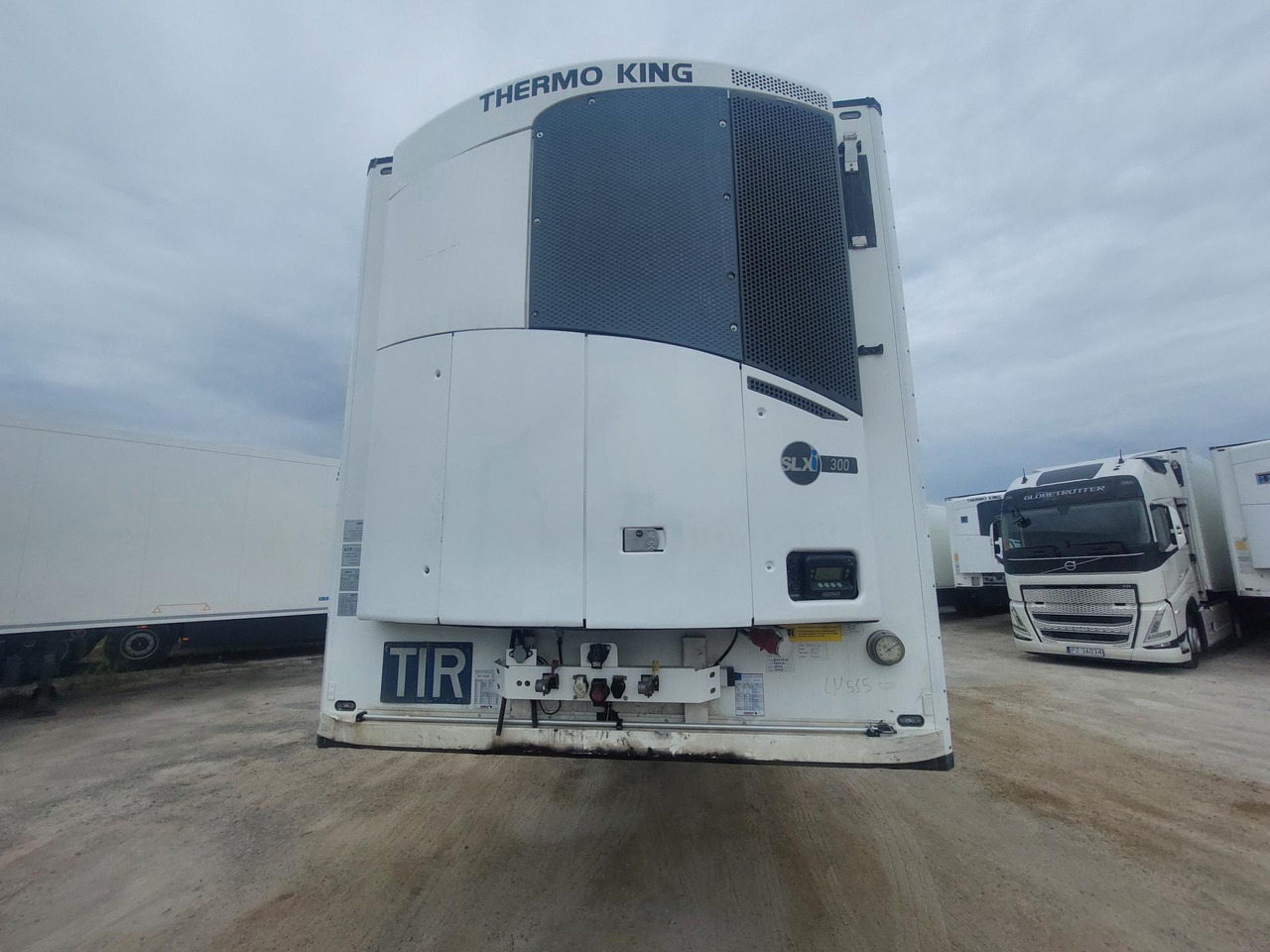 2018 Schmitz Cargobull SKO Double Deck FP 60 ThermoKing SLXi 300 Lifting Axle - Рефрижератор напівпричіп: фото 1 2018 Schmitz Cargobull SKO Double Deck FP 60 ThermoKing SLXi 300 Lifting Axle - Рефрижератор напівпричіп: фото 1