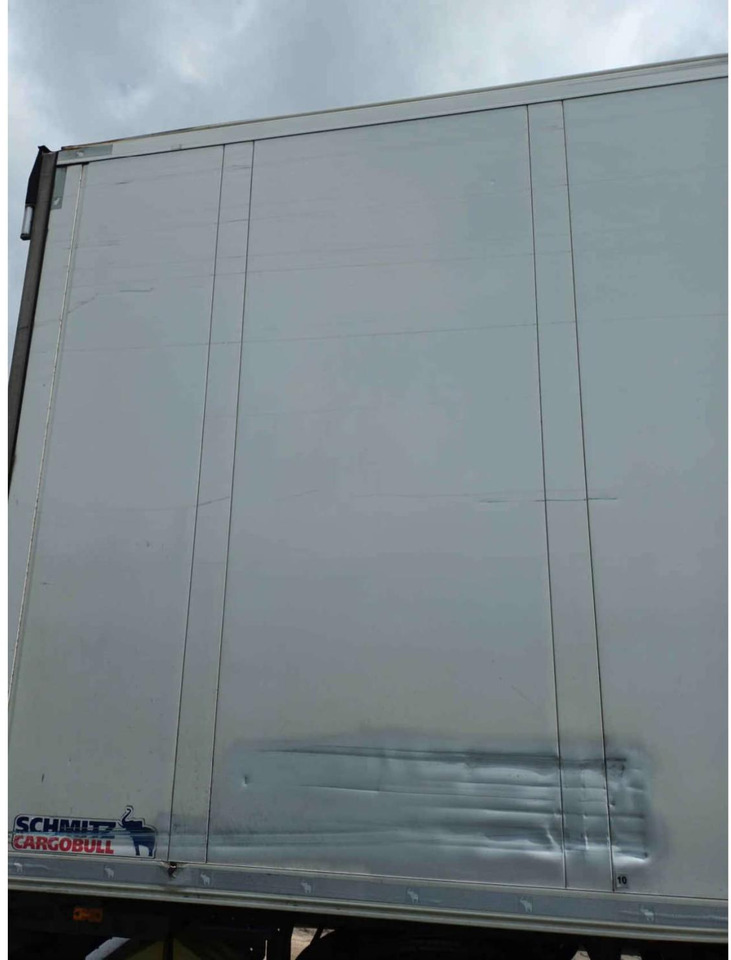 2018 Schmitz Cargobull SKO Double Deck FP 60 ThermoKing SLXi 300 Lifting Axle - Рефрижератор напівпричіп: фото 5 2018 Schmitz Cargobull SKO Double Deck FP 60 ThermoKing SLXi 300 Lifting Axle - Рефрижератор напівпричіп: фото 5
