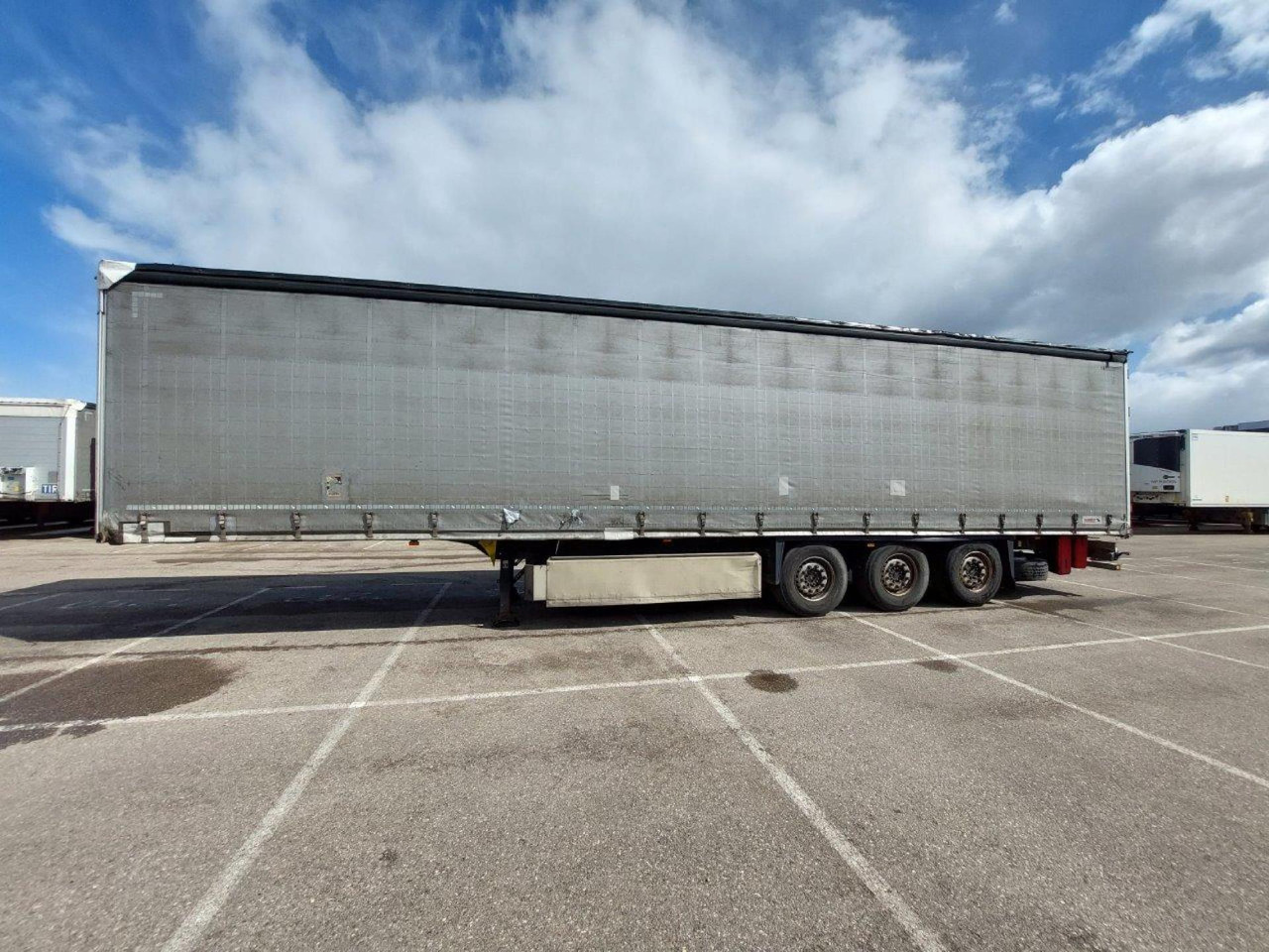 2019 Schmitz Cargobull SCS24/L Lifting Axle - Тентований напівпричіп: фото 3 2019 Schmitz Cargobull SCS24/L Lifting Axle - Тентований напівпричіп: фото 3