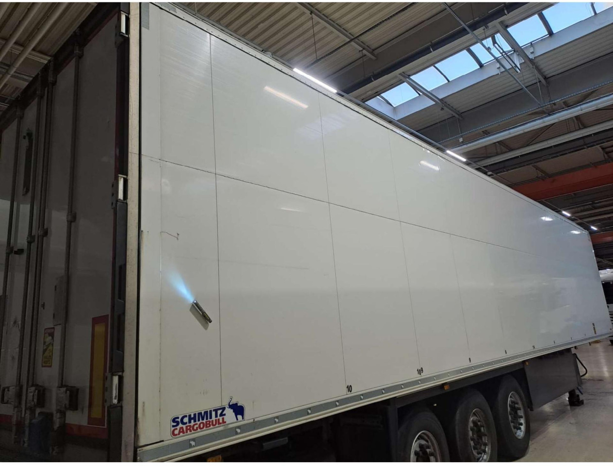 2020 Schmitz Cargobull SKO FP 60 ThermoKing SLXi 300 - Рефрижератор напівпричіп: фото 2 2020 Schmitz Cargobull SKO FP 60 ThermoKing SLXi 300 - Рефрижератор напівпричіп: фото 2