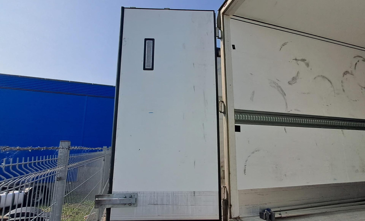 2020 Schmitz Cargobull SKO FP 60 ThermoKing SLXi 300 - Рефрижератор напівпричіп: фото 4 2020 Schmitz Cargobull SKO FP 60 ThermoKing SLXi 300 - Рефрижератор напівпричіп: фото 4